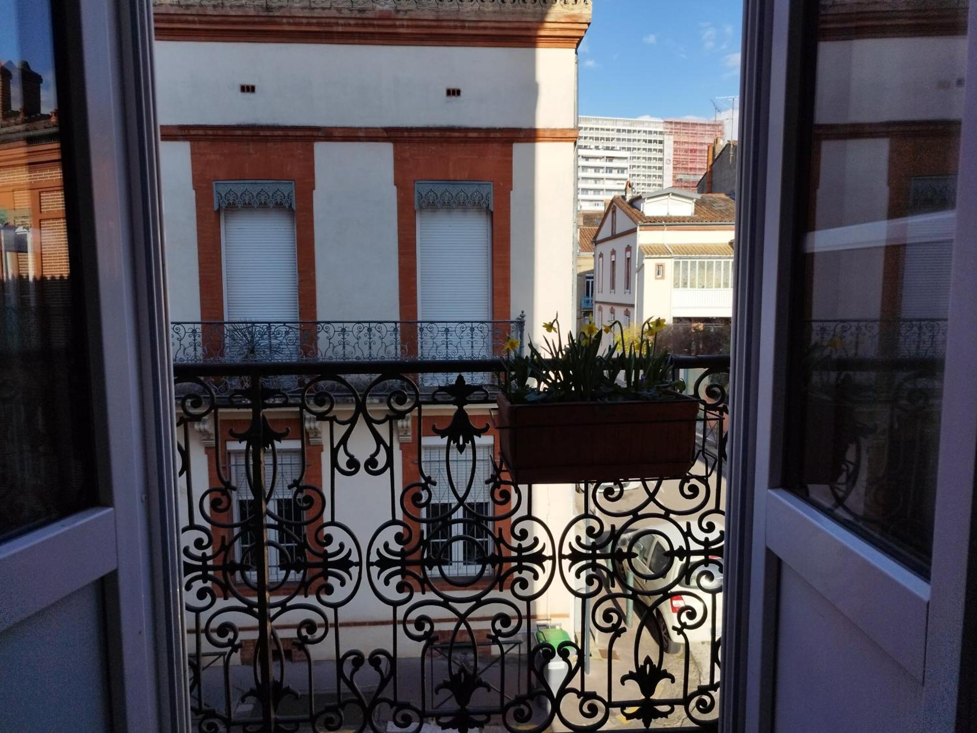 La Casa De Las Flores Тулуза Екстер'єр фото